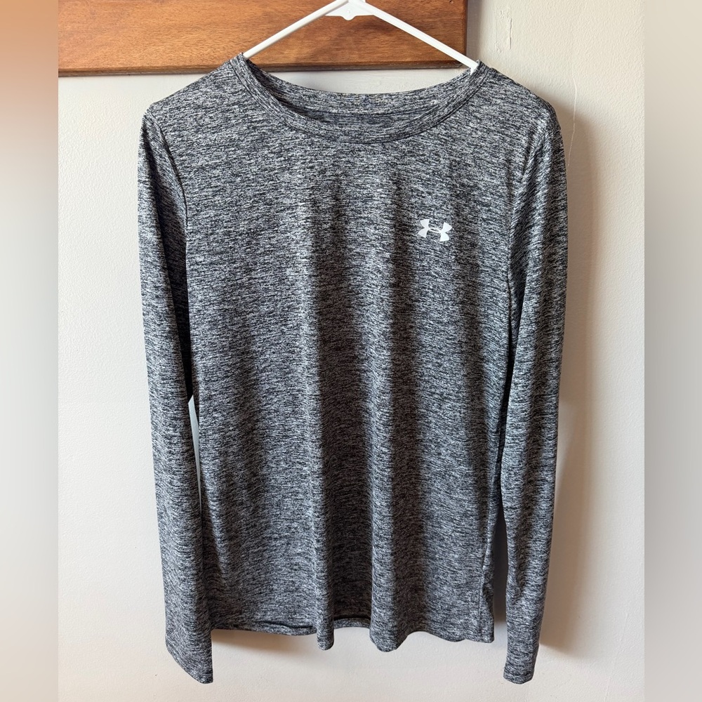 Under Armour Heathered Black Long Sleeve Top